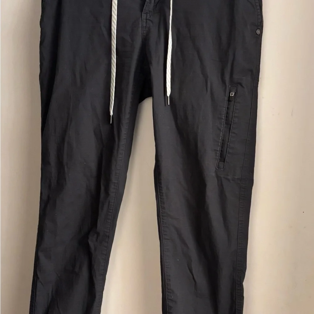 Vuori Women's Ripstop pants - Picture 4 of 5